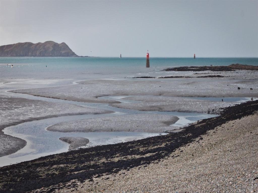 La Presqu' Ile Du Lenn Face A La Mer Appartement Louannec Buitenkant foto