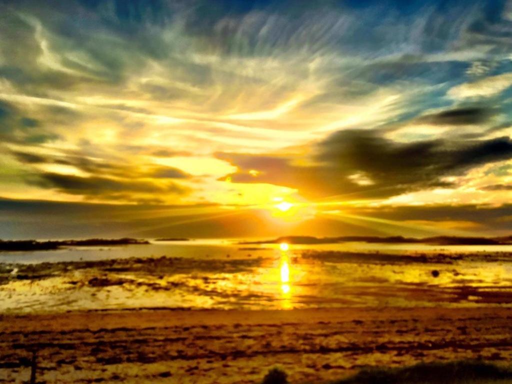 La Presqu' Ile Du Lenn Face A La Mer Appartement Louannec Buitenkant foto
