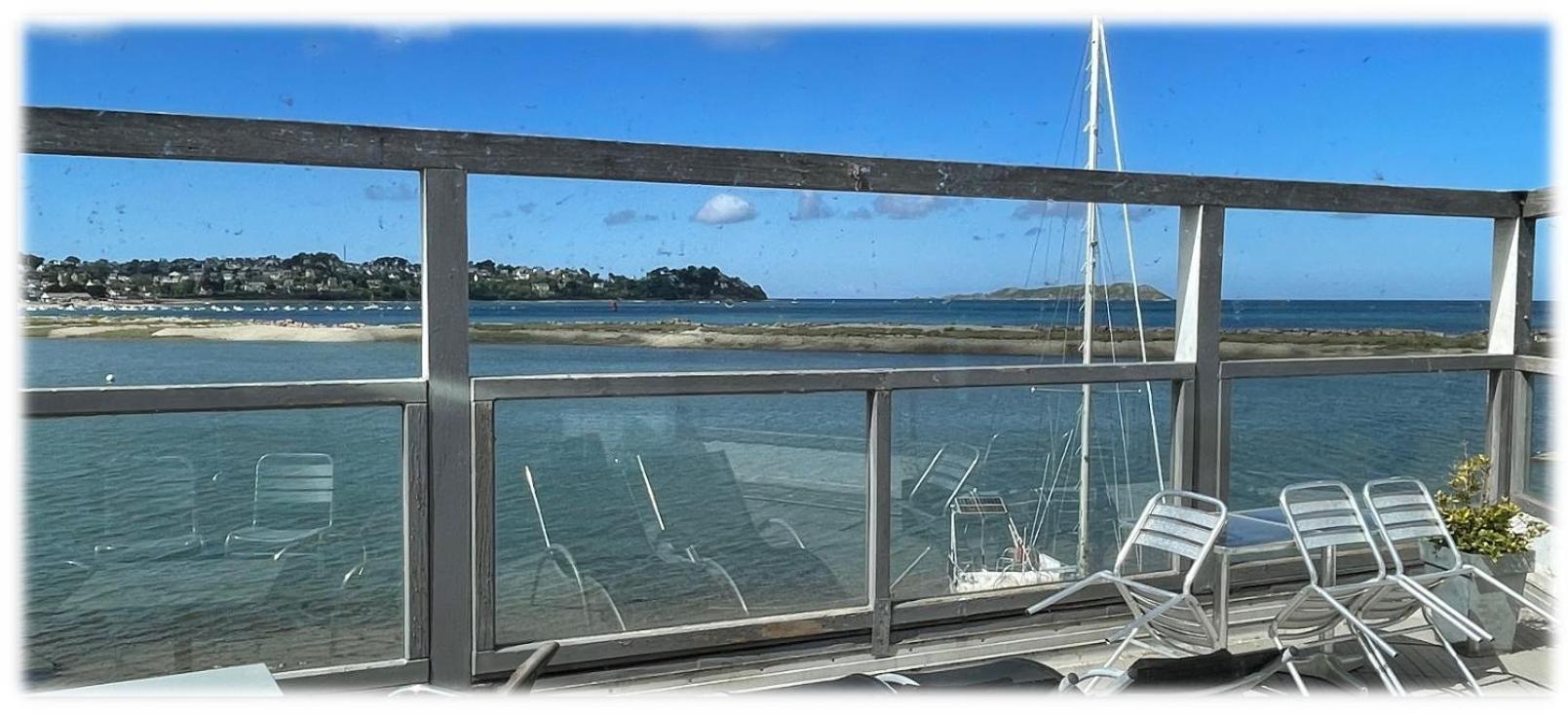 La Presqu' Ile Du Lenn Face A La Mer Appartement Louannec Buitenkant foto