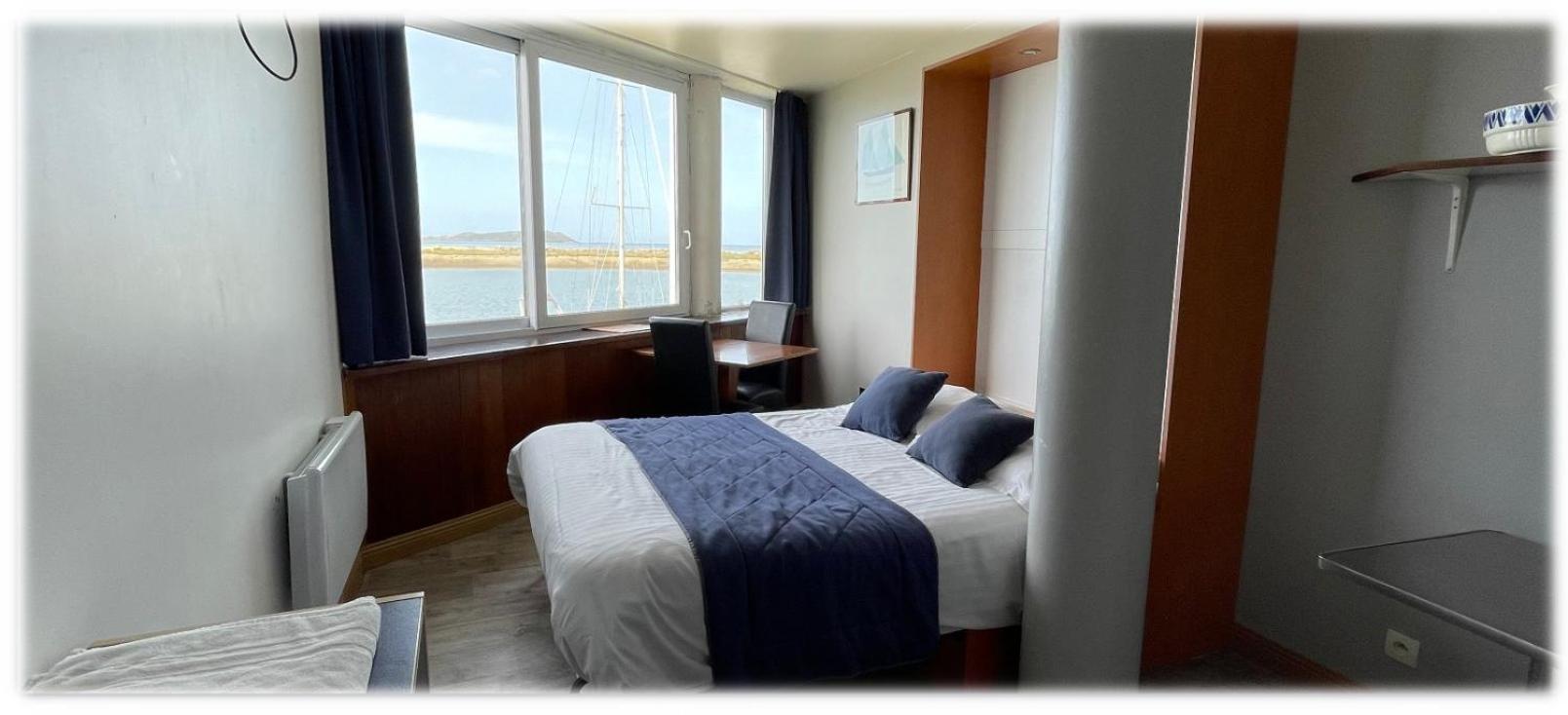La Presqu' Ile Du Lenn Face A La Mer Appartement Louannec Buitenkant foto